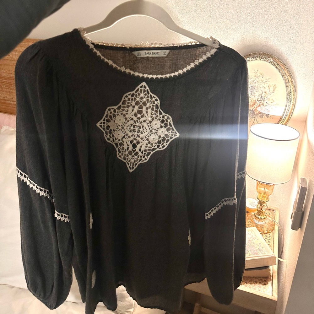 Zara grey Top with White Lace Detail